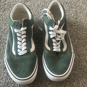 Vans Men's Classic Green and White Sneakers